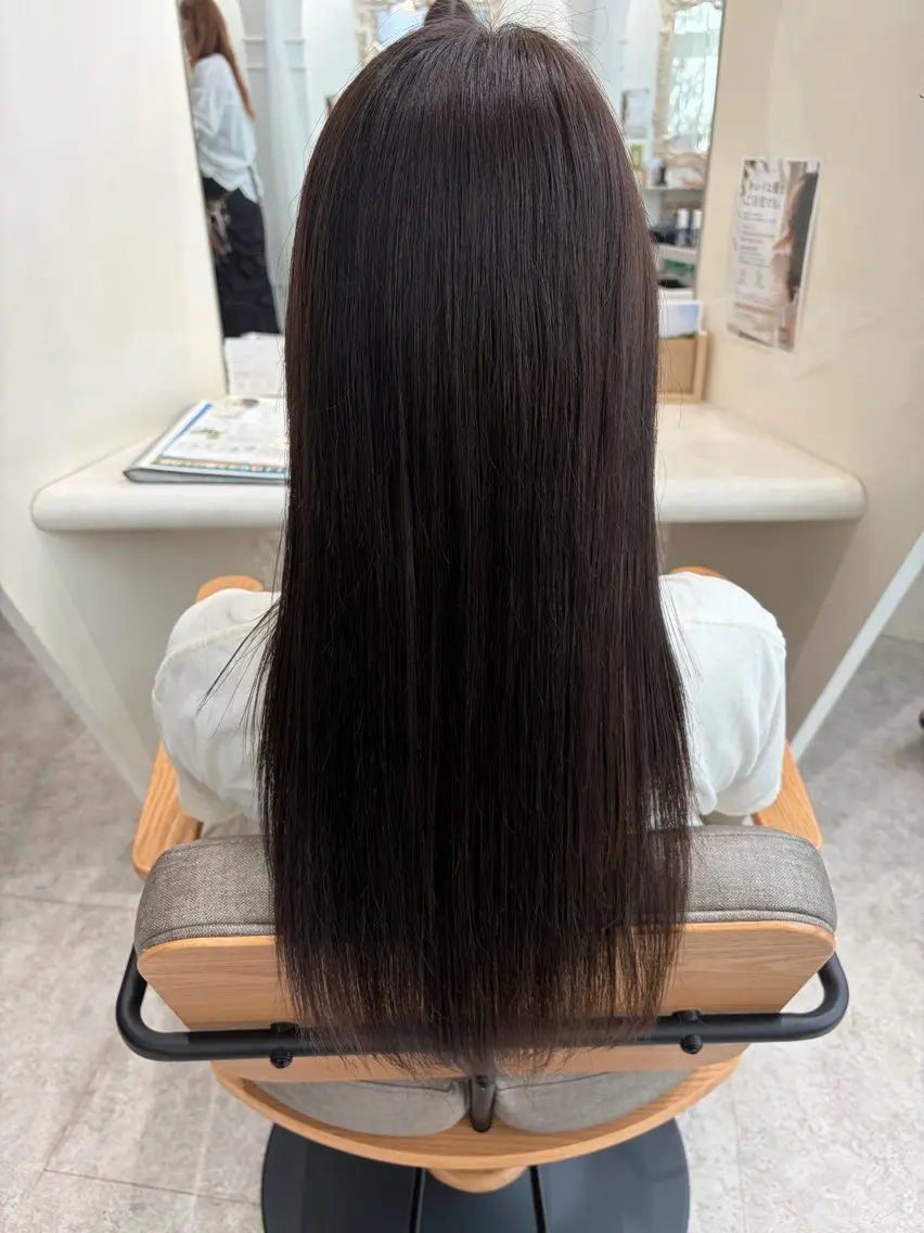 ロング カラー ヘアカラー 志村 梨帆のヘアスタイル