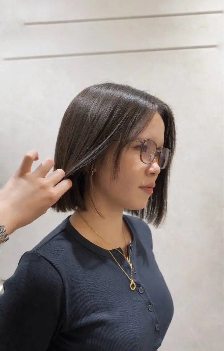 ショート カット ヘアカラー 本城 紗良のヘアスタイル