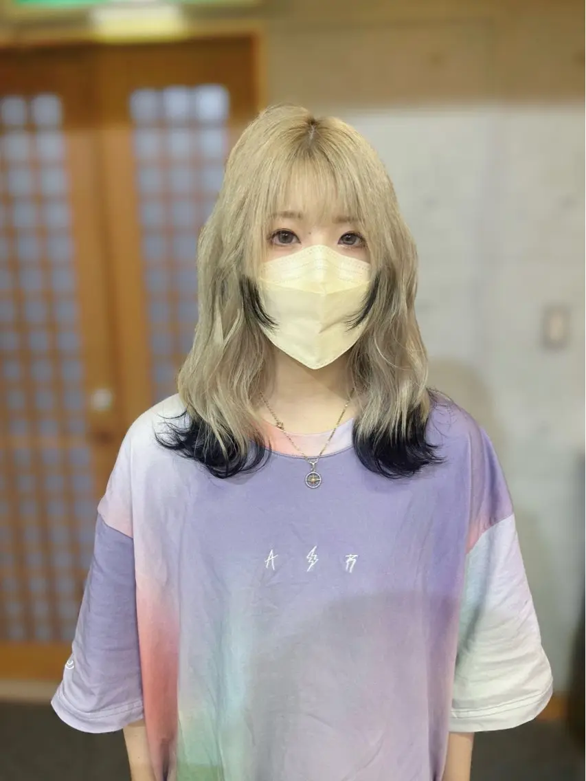 ミディアム カラー ベージュカラー ブラウンカラー ホワイトベージュ ヘアカラー トリートメント トレンドレイヤー✂️ RYOTAのヘアスタイル