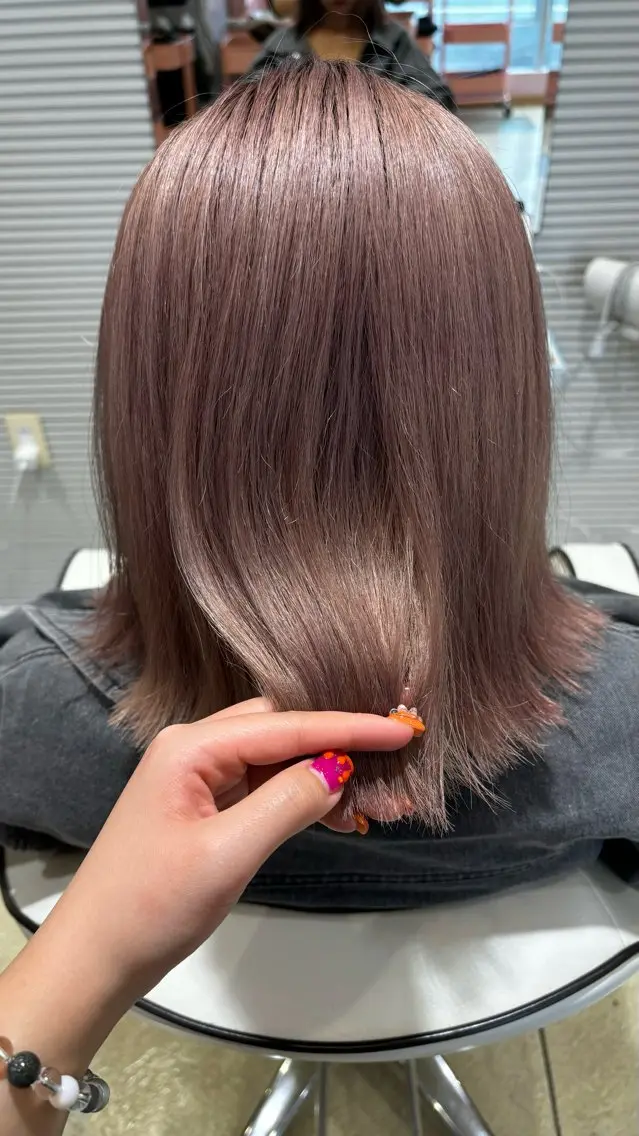 カラー 淡色┊︎ナチュラル 🧁奈那美🧁*.゜のヘアスタイル