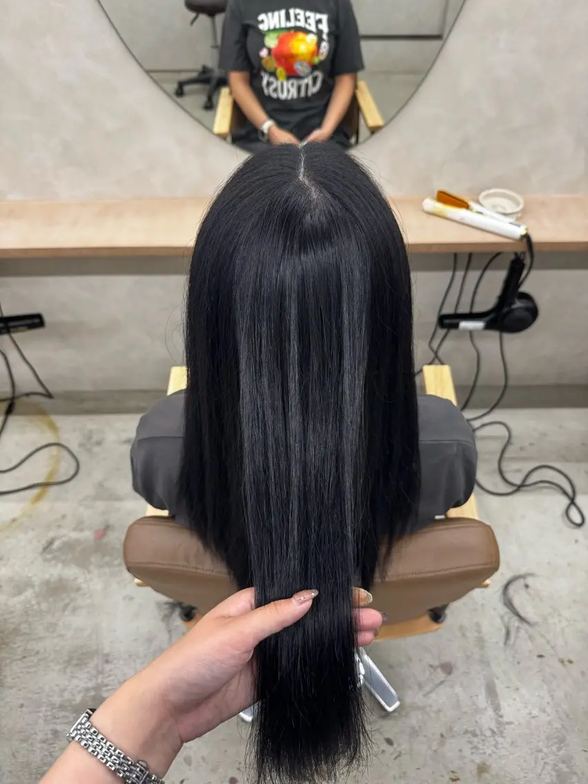 ロング カラー カット ヘアカラー miu-YUCCA 縮毛矯正モデル募集中のヘアスタイル