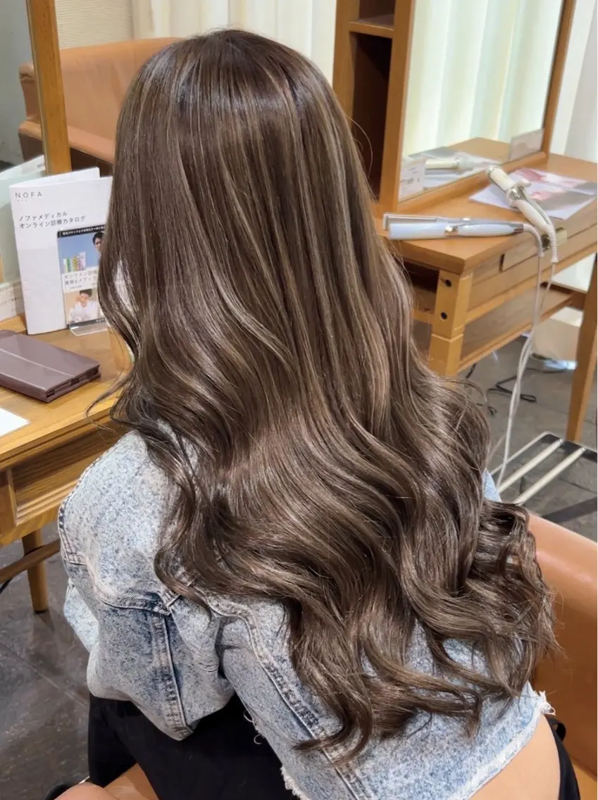 ロング カット ヘアカラー トリートメント 北嶋 彩乃のヘアスタイル