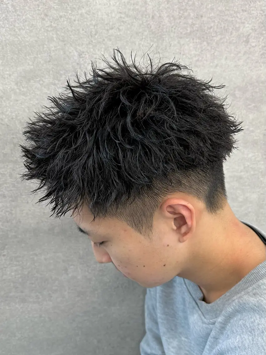 ショート パーマ カット パーマ トリートメント ヘッドスパ ヘアセット メンズパーマ と言えばkaedeのヘアスタイル