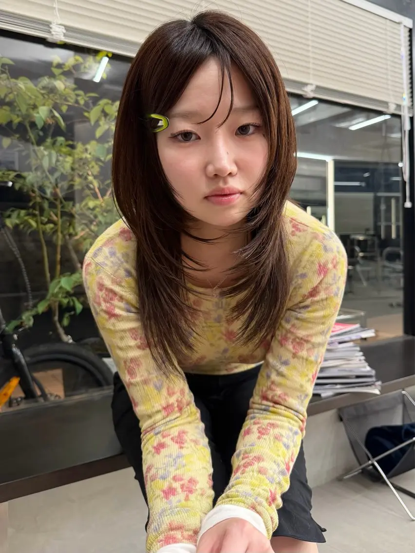 ミディアム カラー カット ヘアカラー トリートメント MIES amane(アマネ)のヘアスタイル