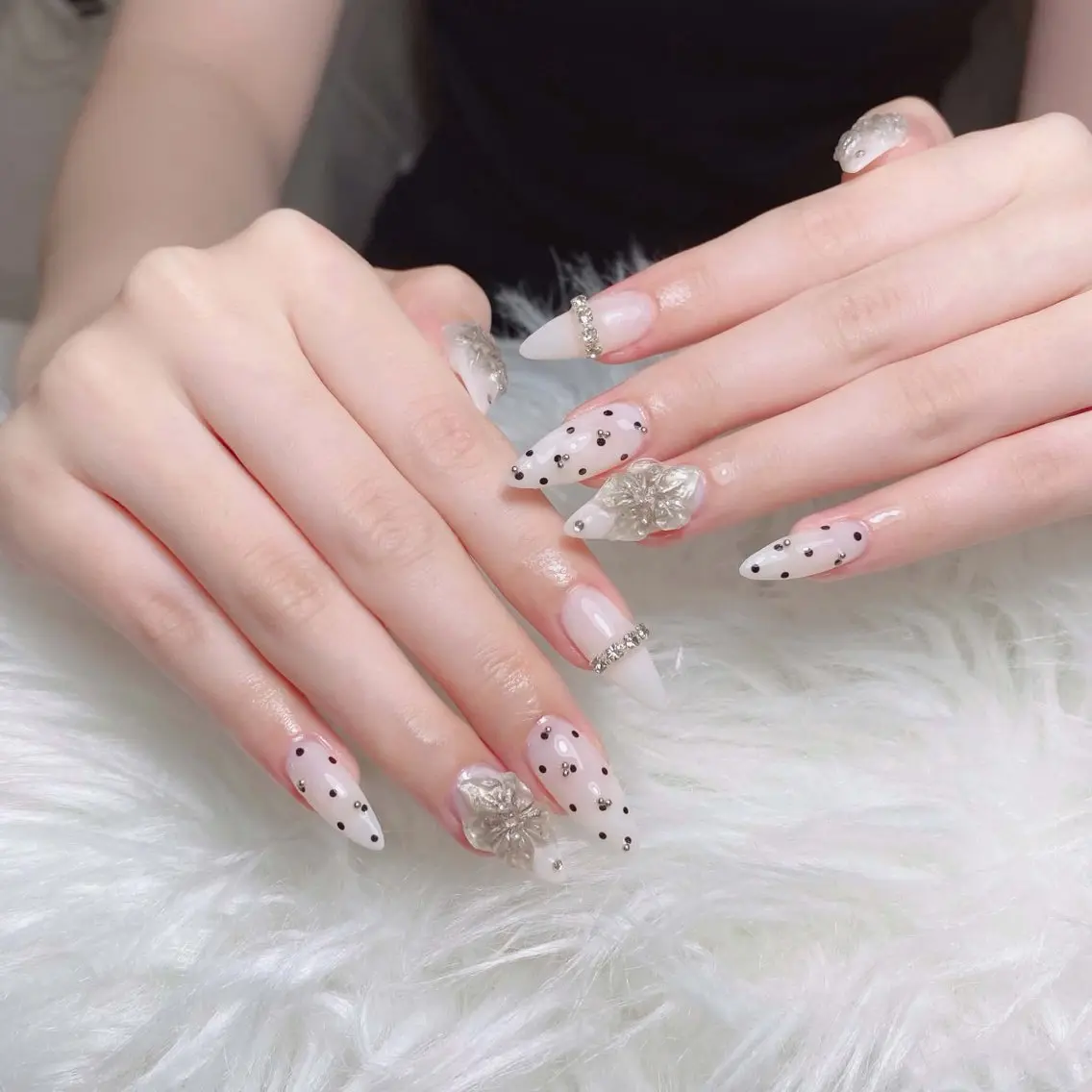 ネイル チークネイル 長さ出し フラッシュネイル フレンチネイル グラデーション ハンドネイル Lenie Nail Salonのネイルデザイン