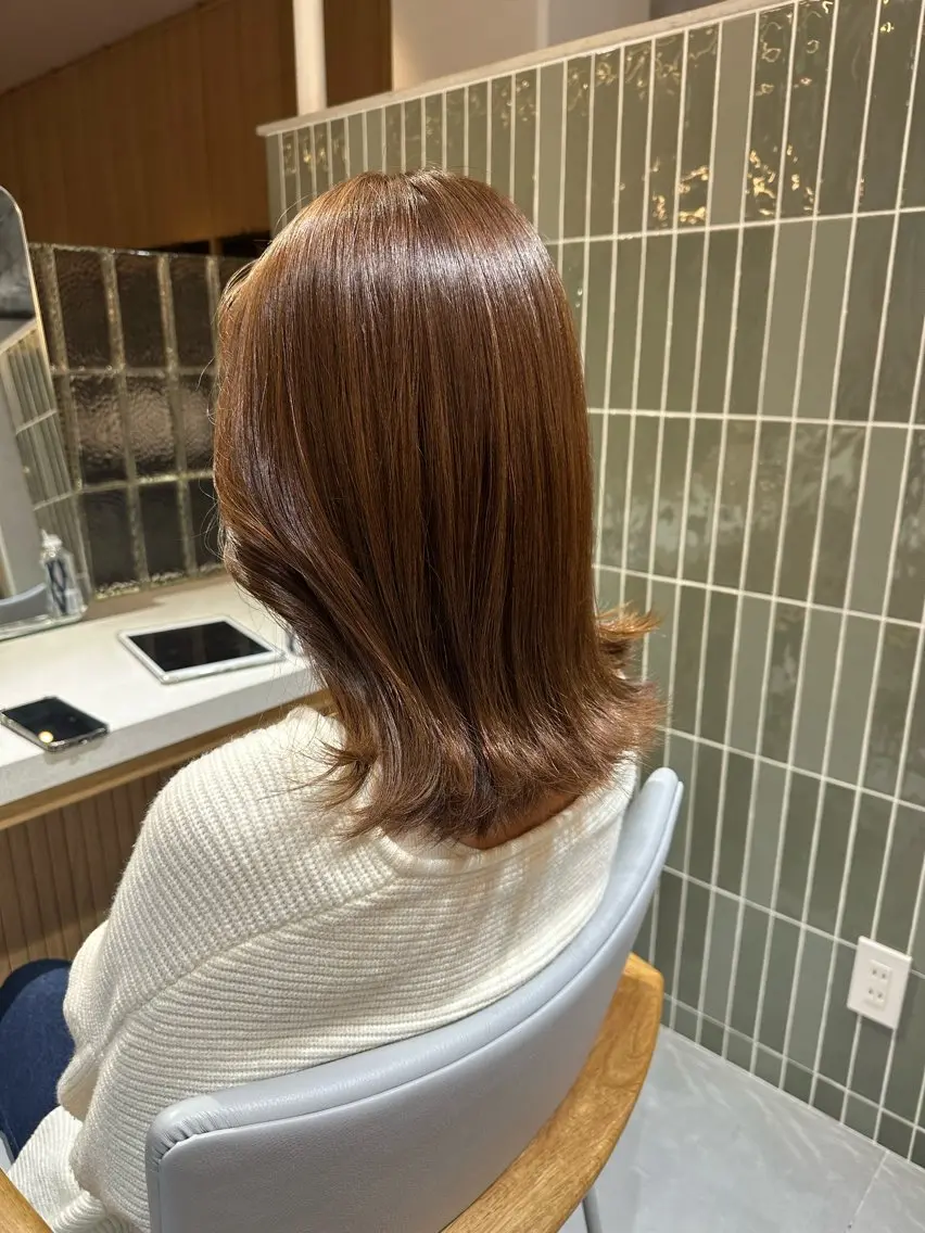 カラー アッシュ ベージュカラー 和田 あおいのヘアスタイル