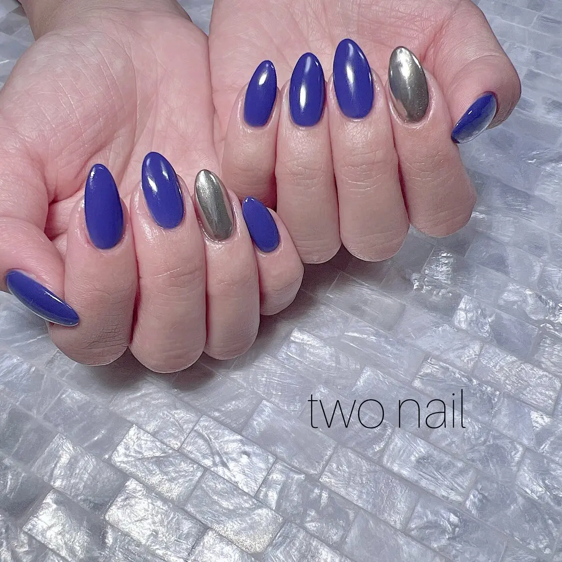 ネイル ネイルチップ ホワイト ハンドネイル two nailのネイルデザイン