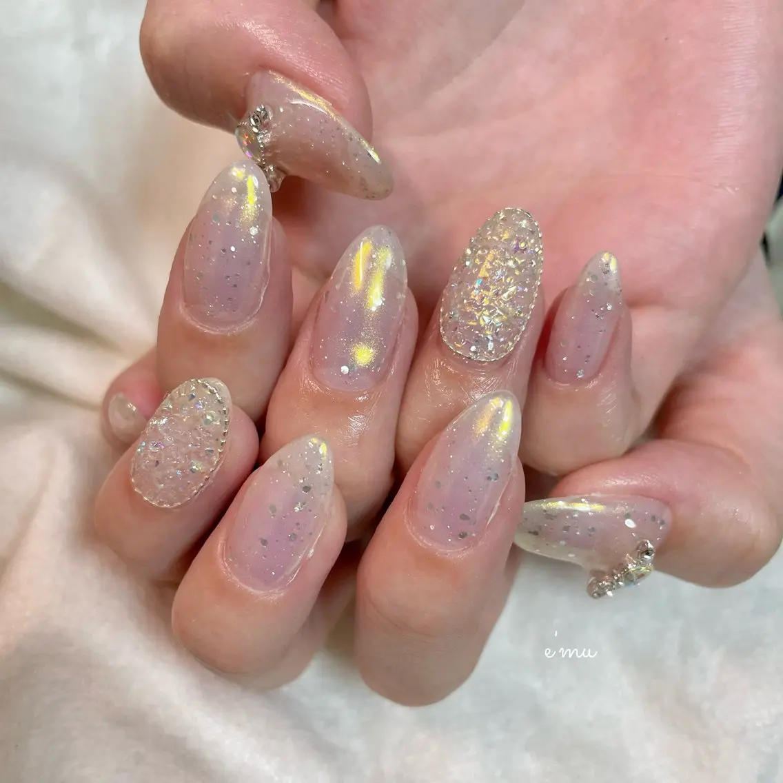 ネイル オーロラネイル ハンドネイル nail salon e'mu💐のネイルデザイン