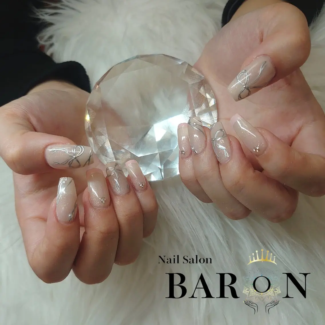 ネイル フレンチネイル 持ち込み リボン スカルプネイル ♛BARON♛ AOIのネイルデザイン