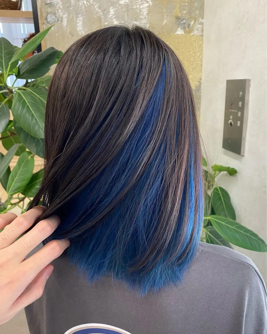 ミディアム カラー ヘアカラー SAKI⭐️ブリーチ ・艶カラー⭐️のヘアスタイル