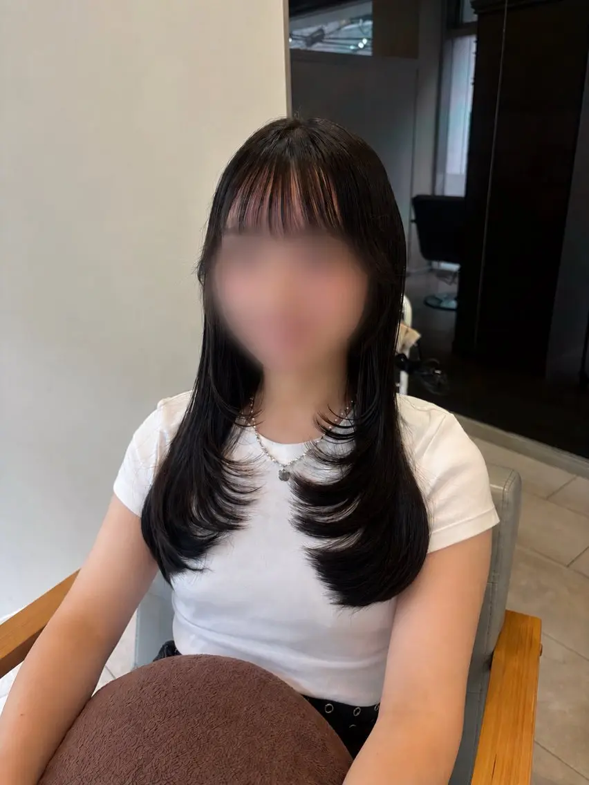 ロング 顔周りカット レイヤーカット 小顔カット カット 小林 美南のヘアスタイル