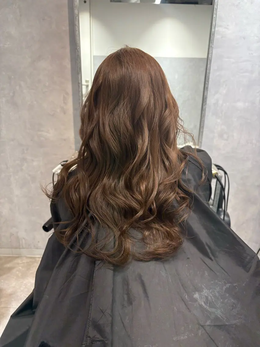 カラー ベージュカラー ブリーチ ブリーチなしカラー ベージュ、ブラウン ／ボブ　ユミのヘアスタイル