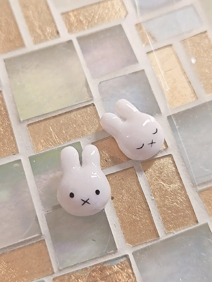 ネイル 手描きアート&推し活 🌟Wisteriaのネイルデザイン