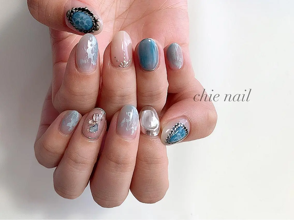 ネイル ニュアンスネイル 森ノ宮❤︎ chieのネイルデザイン
