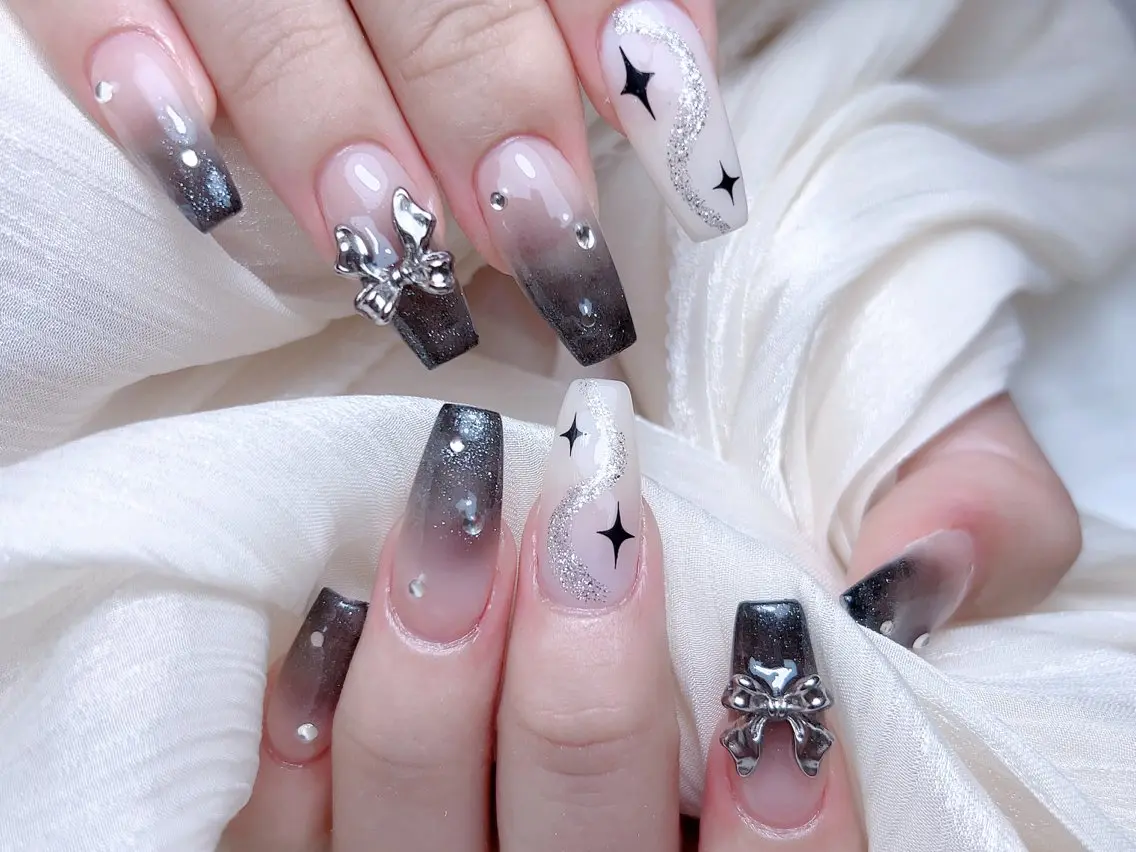 ネイル M 🌷Nail 長さだし専門店のネイルデザイン
