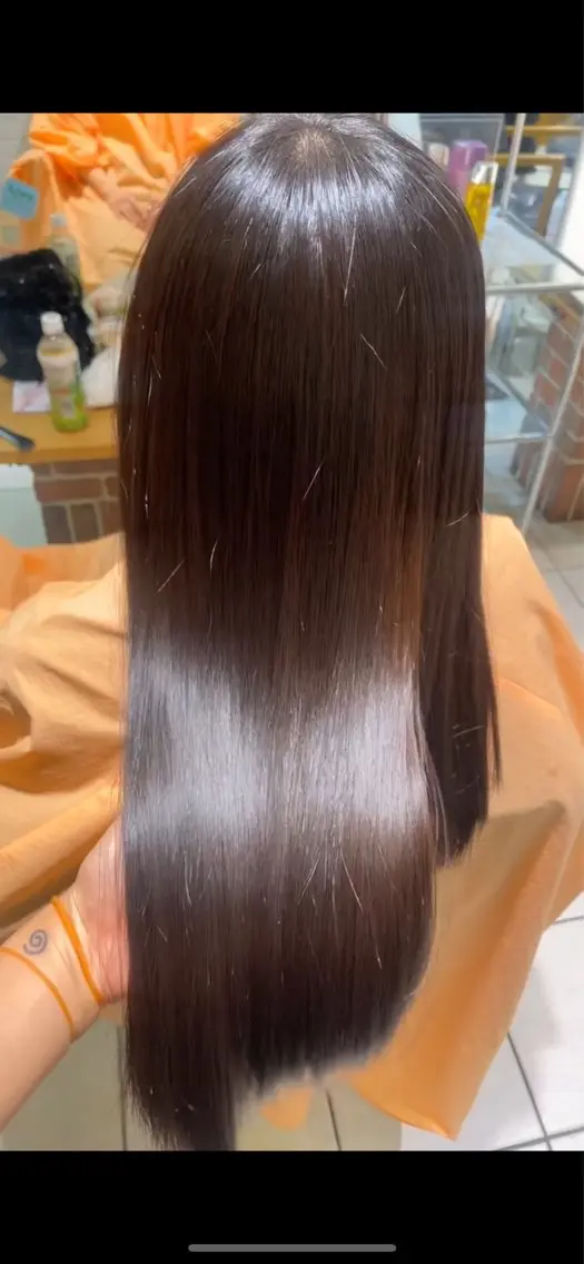 パーマ ストレートパーマ 💫レイヤーカット 💫ブリーチ💫サキのヘアスタイル