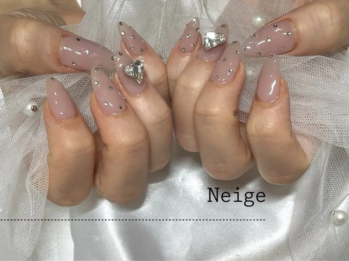 ネイル ハンドネイル Neige‪𓂃ai ＊梅津 / 松尾のネイルデザイン