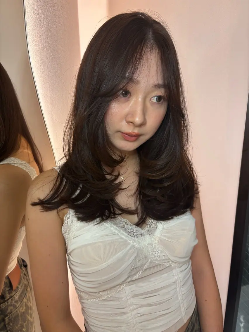 カラー カット ヘアカラー YOLO 渋谷 NANAMIのヘアスタイル