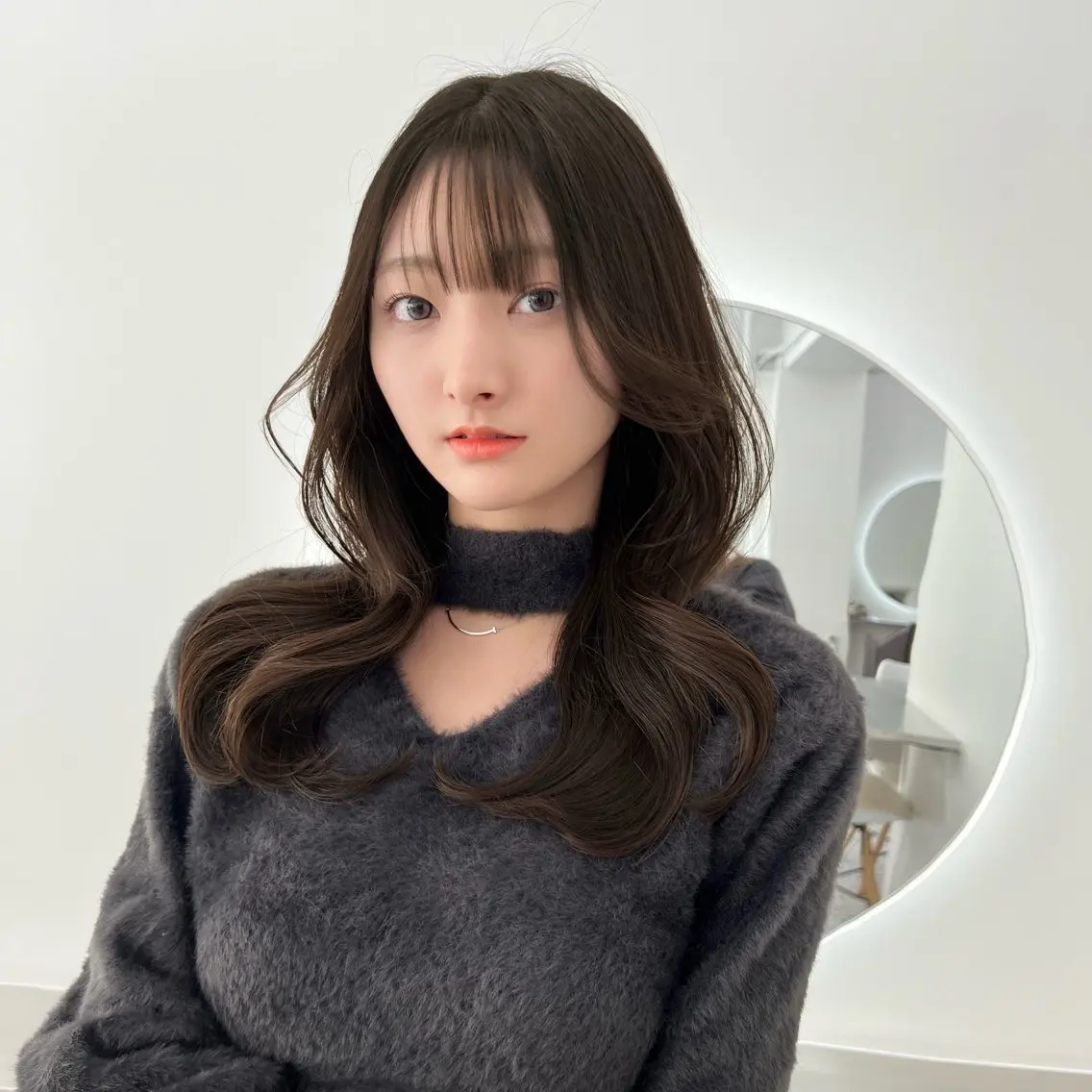 セミロング カラー くびれヘア 韓国風ヘア カット ヘアカラー トリートメント ヘアセット 韓国ヘア/透明感 カラー🤍yukaのヘアスタイル