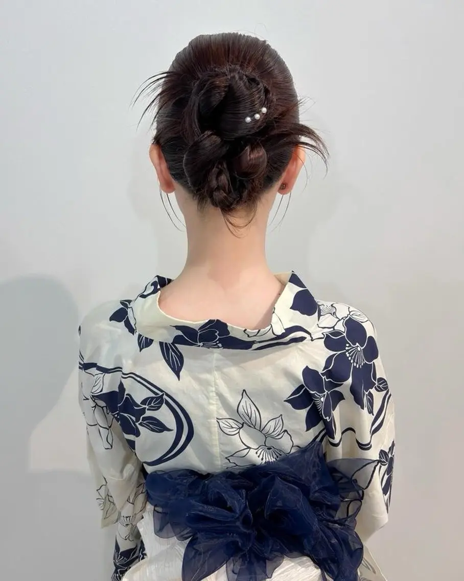 ヘアアレンジ 三つ編み ヘアセット 吉岡 茉穂のヘアスタイル
