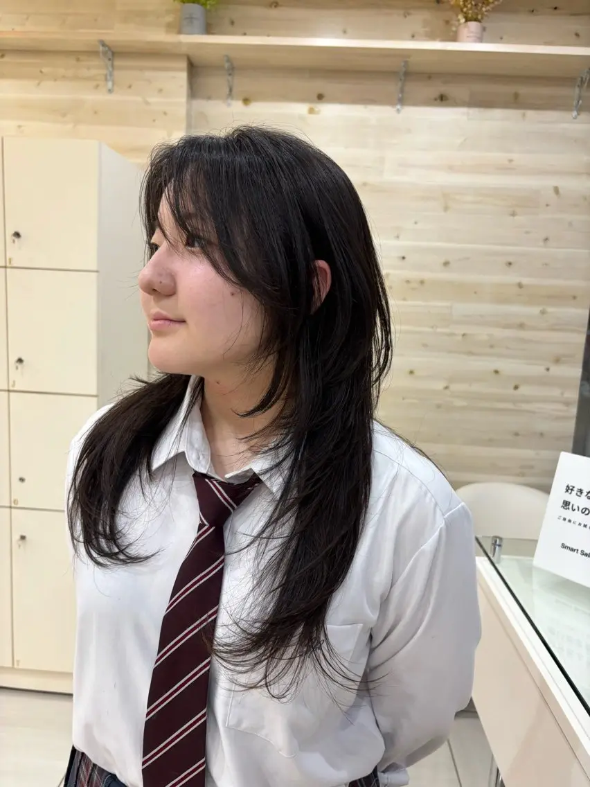 ロング デザインカット 顔周りカット ハッシュカット レイヤーカット ロング カット ヘッドスパ 田野倉NEXT店 美髪ニストのヘアスタイル