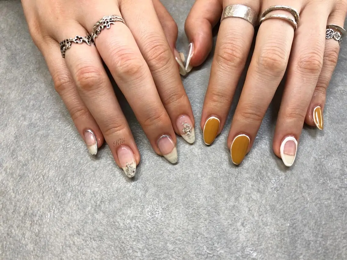 ネイル ハンドネイル フットネイル kiii.__ ✴︎*のネイルデザイン