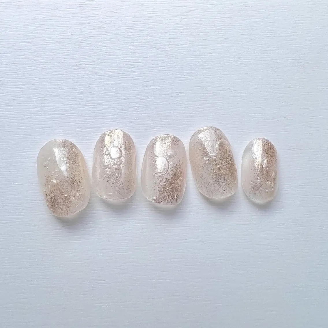 ネイル ミラーネイル 夏ネイル ハンドネイル pointillé .ayaのネイルデザイン