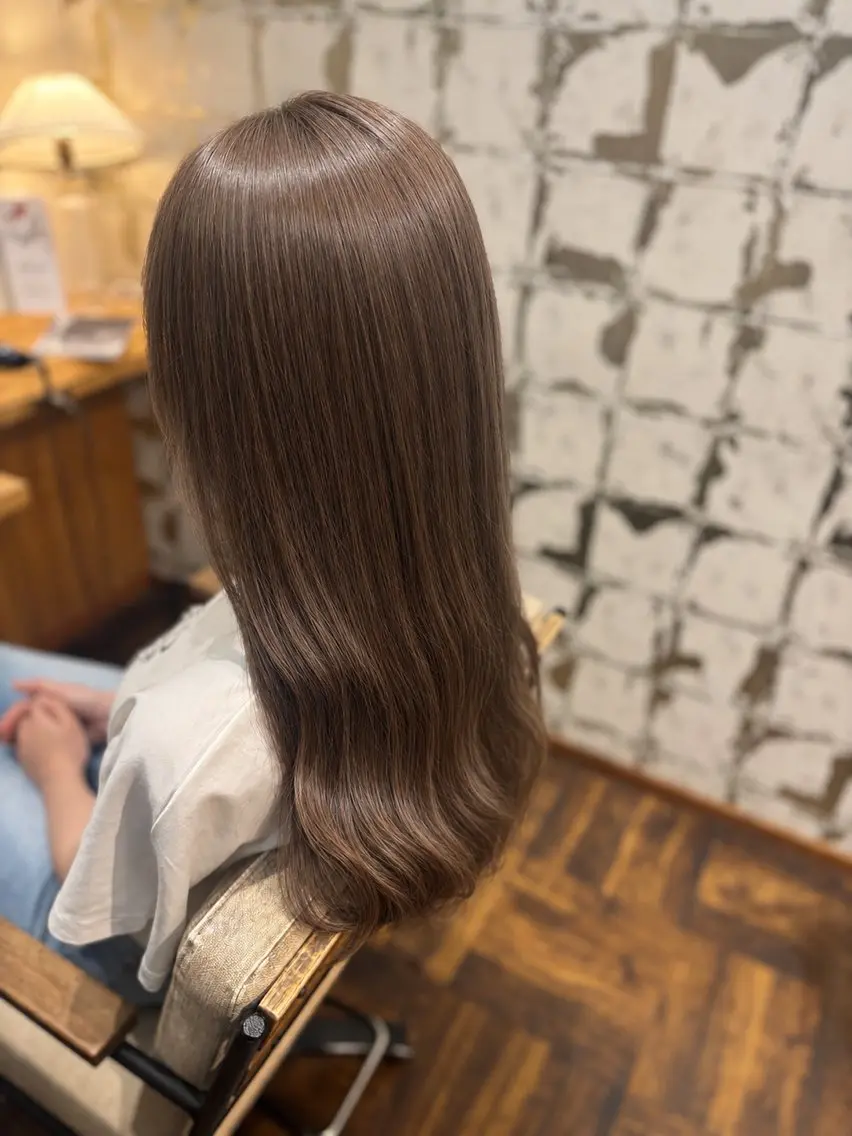 ロング ヘアカラー トリートメント くるみ ／JILLfrancのヘアスタイル