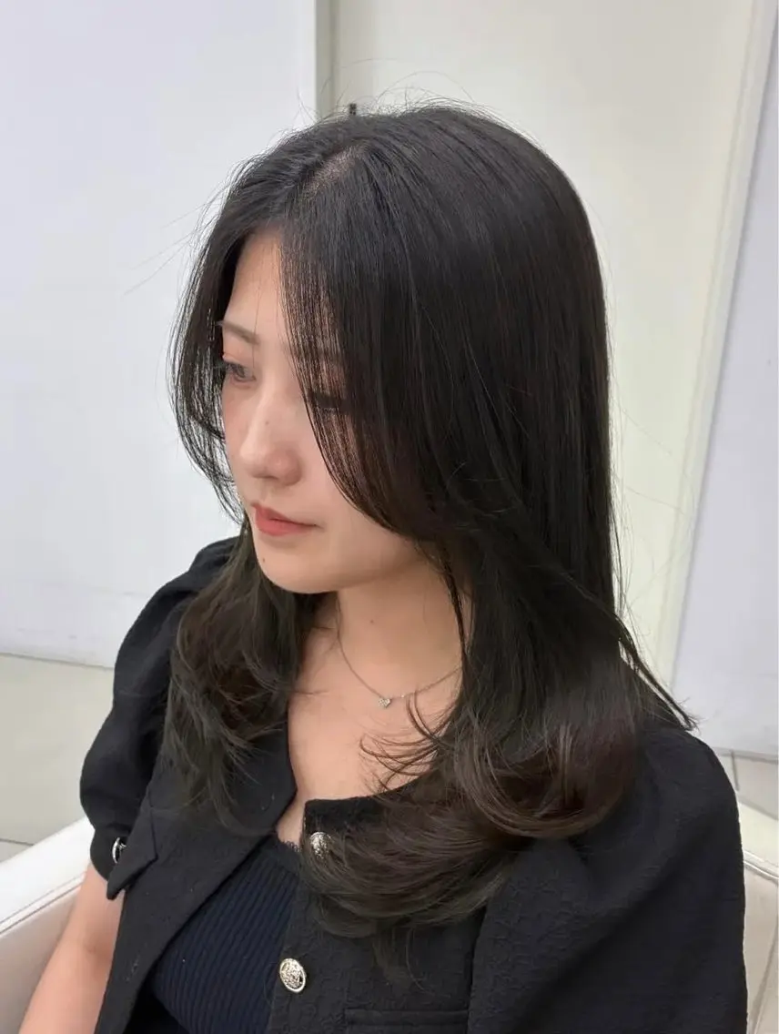 【予約数No. 1】カット+うる艶カラー+保護TR♡の写真