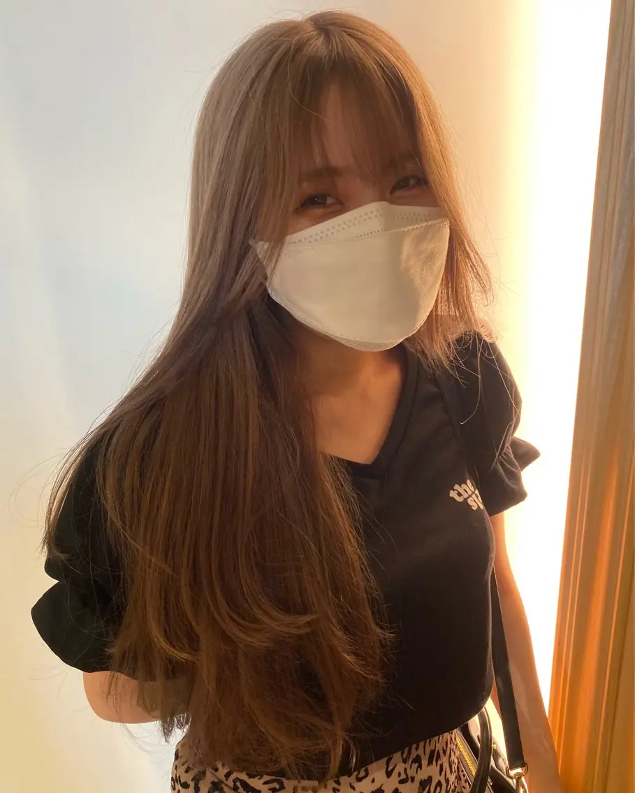 ロング カラー 只野 真衣のヘアスタイル