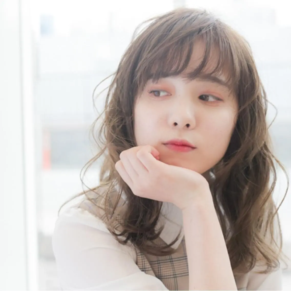 セミロング カラー グレージュ シルバー シルバーグレージュ 外国人風カラー カット ヘアカラー トリートメント タナカ *歴10年以上*のヘアスタイル