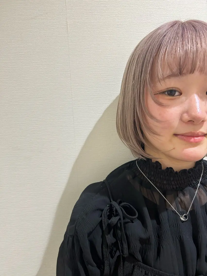 ショート カット 城山 歩のヘアスタイル