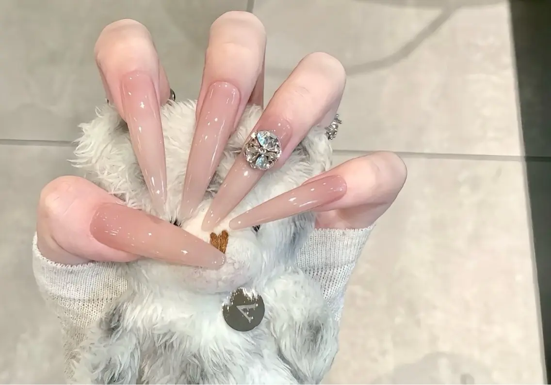 ネイル ハンドネイル Luvia Ginzaのネイルデザイン