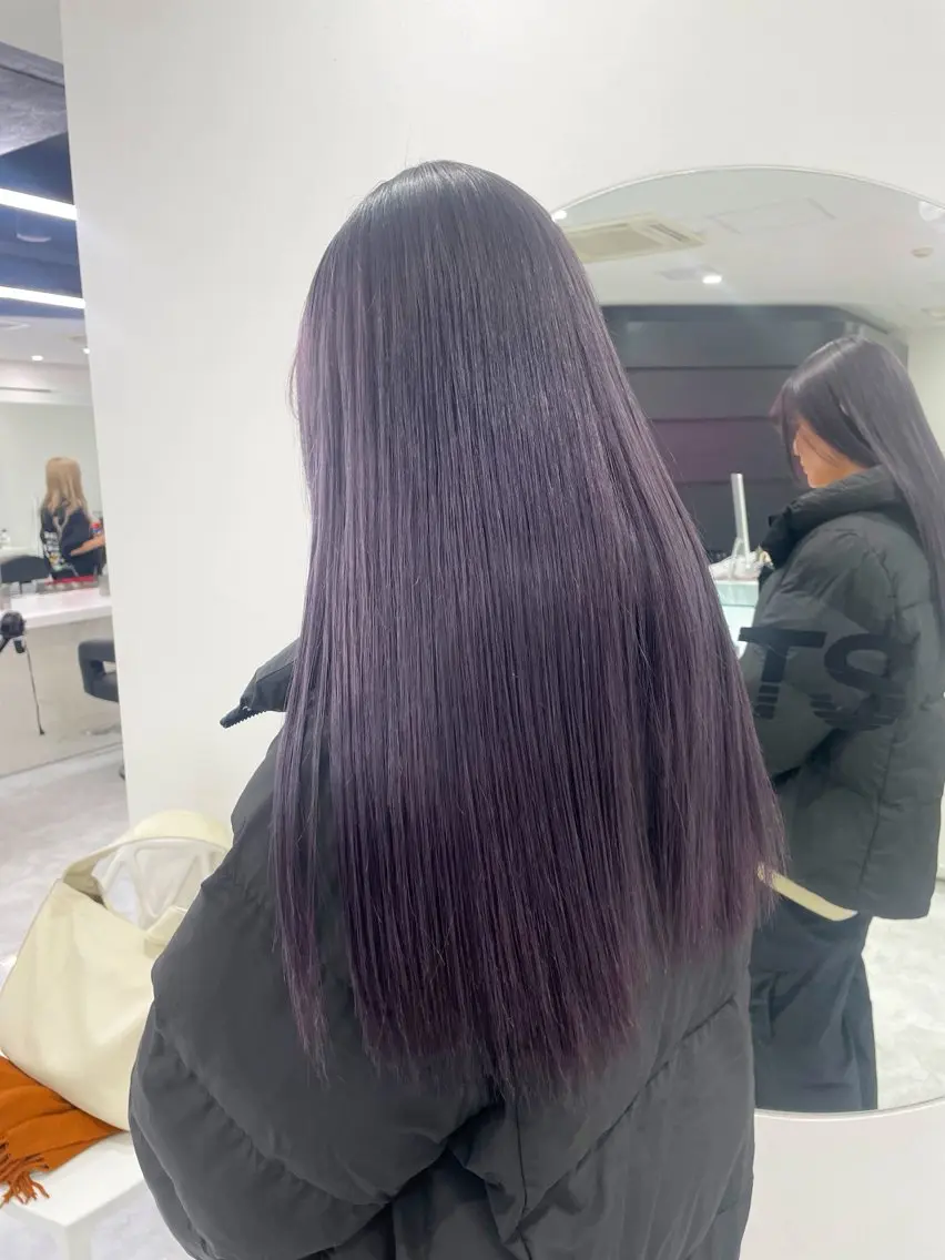 カラー ヘアカラー 🤍ハイトーン寒色 🤍MADOKAのヘアスタイル