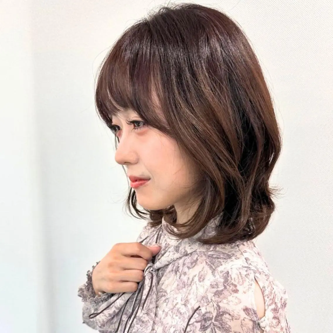 ミディアム カラー ブラウンカラー 透明感カラー ダークブラウン ボブ 小顔カット ❇️安達 優心❇️ レイヤー/艶髪特化のヘアスタイル