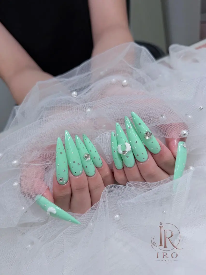 ネイル ハンドネイル IRO NAIL FUNABASHIのネイルデザイン