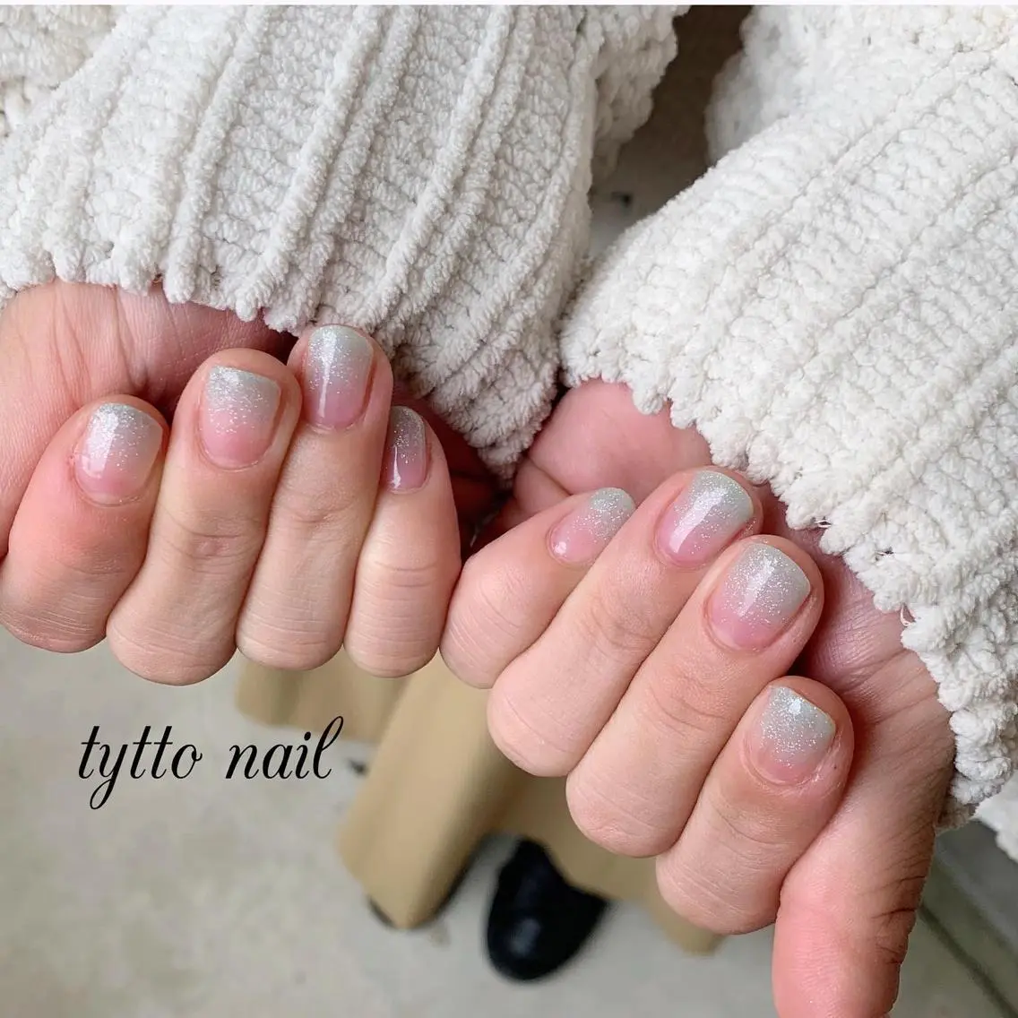 ネイル グラデーション グリーン キラキラネイル 韓国ネイル ラメ(グリッター) ハンドネイル tytto nail ❤︎‪‪eri‪‪のネイルデザイン