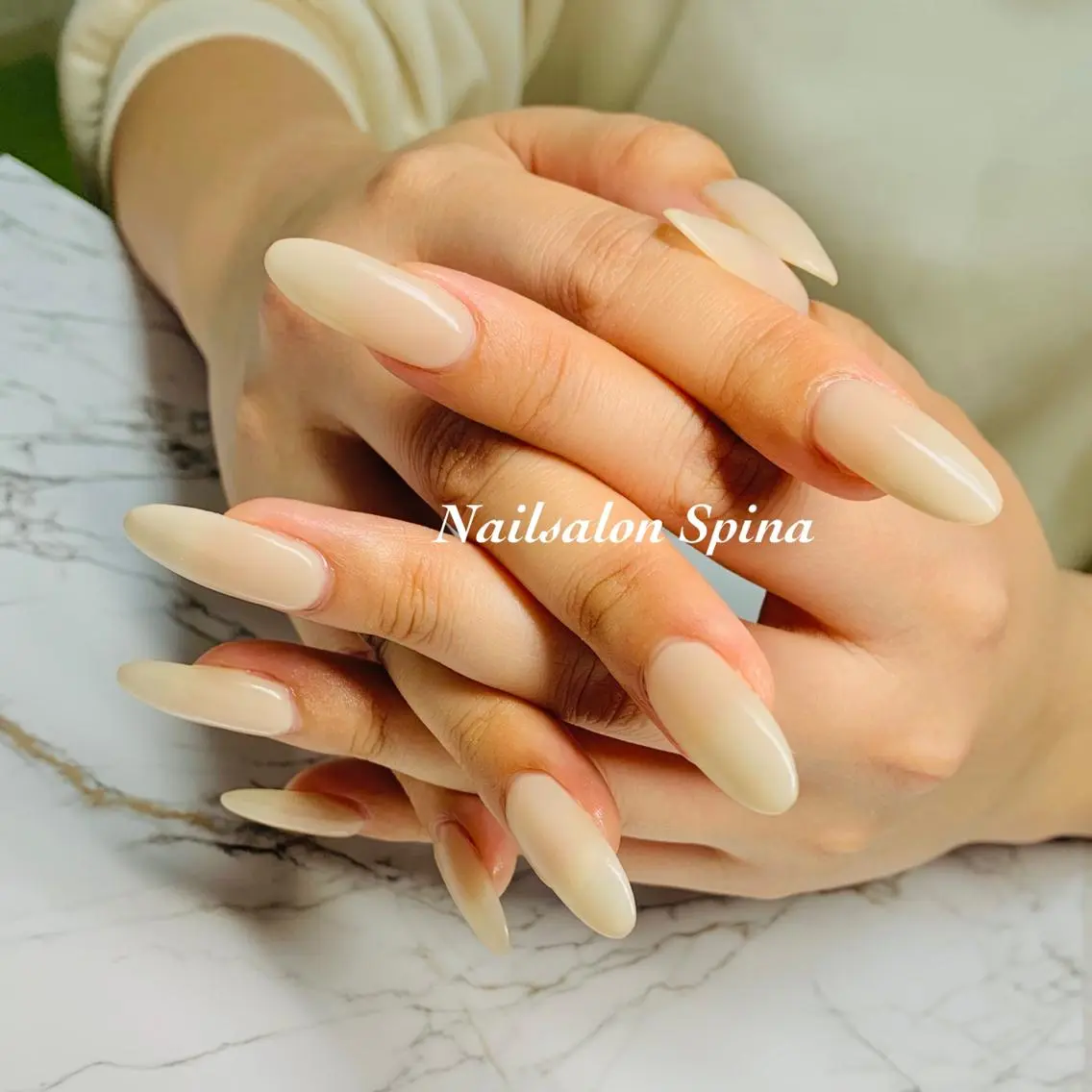 ネイル ジェルネイル ロングネイル パラジェル スカルプネイル シンプルネイル Nailsalon Spina 琴美のネイルデザイン