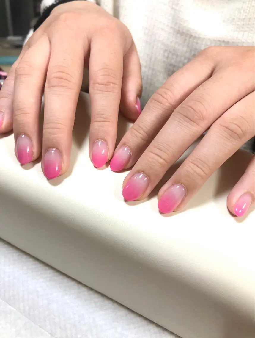 ネイル グラデーション ピンク 春ネイル salon *meehoのネイルデザイン