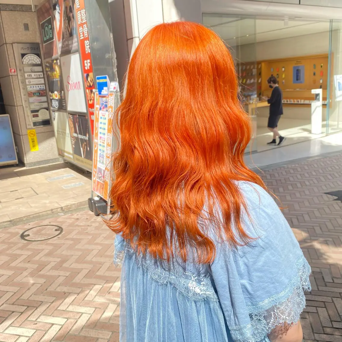 セミロング カラー ゆう🫧 透明感/ハイトーンのヘアスタイル