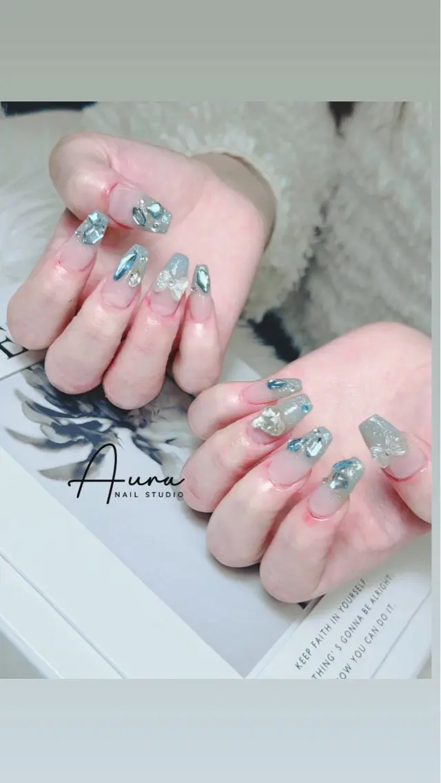 ネイル ハンドネイル Aura Nail Studioのネイルデザイン