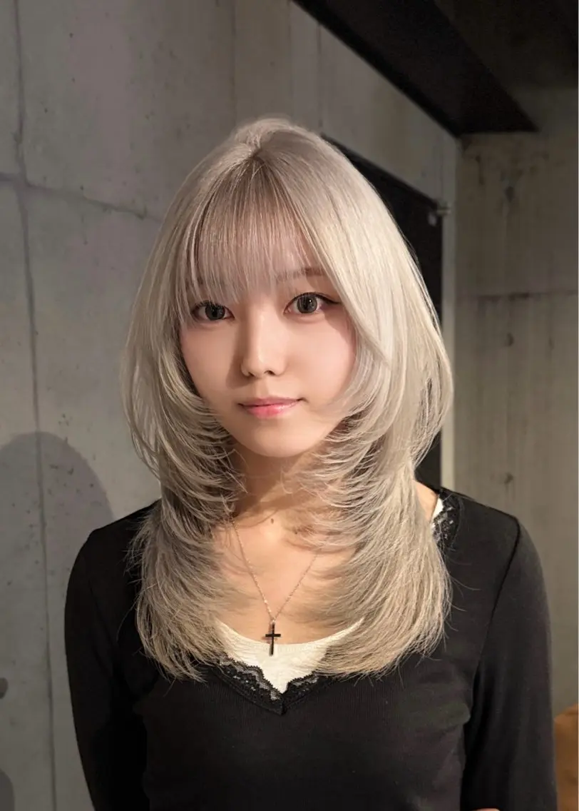 ロング カラー カット ヘアカラー トリートメント だいち/ブリーチ/ レイヤーカットのヘアスタイル