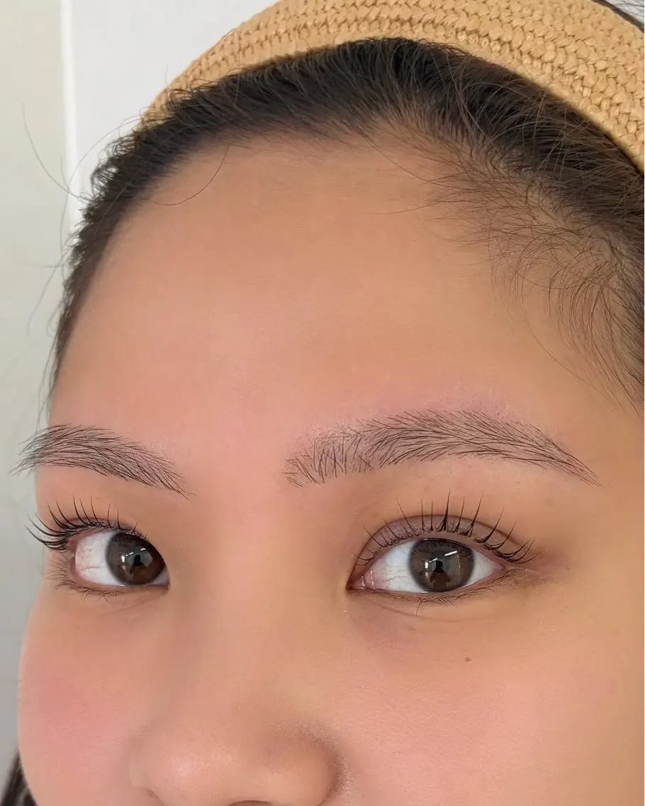 【10月限定🌟アイブロウWAX】 間引き・お仕上げメイク付きの写真
