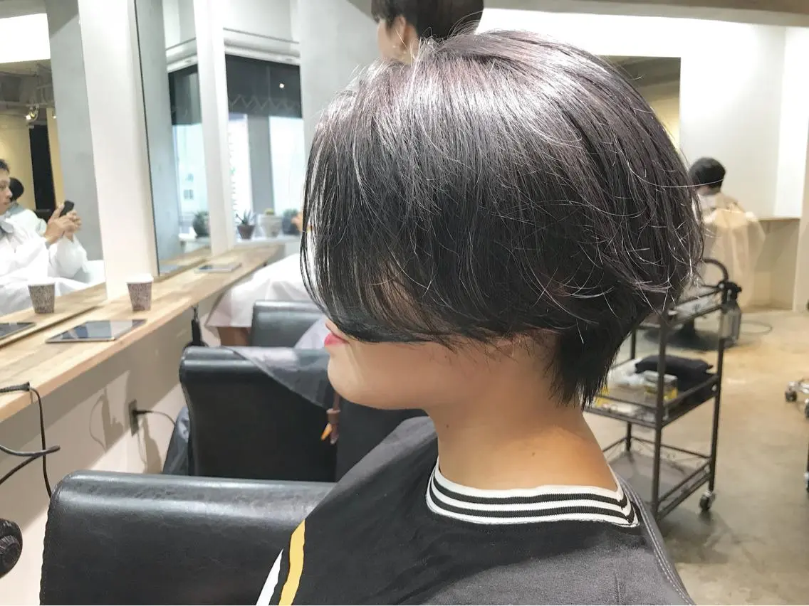 ショート カラー カット ヘアカラー トリートメント 坂本 裕介のヘアスタイル