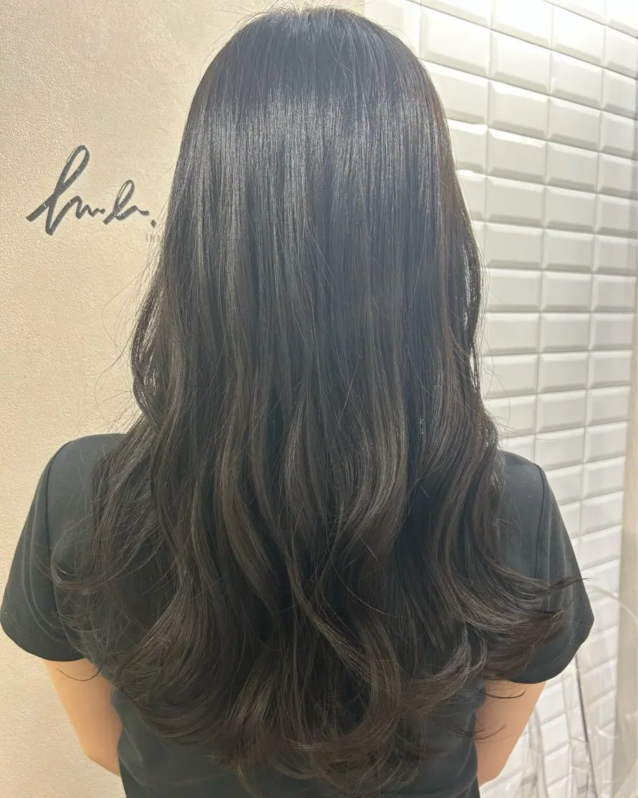 ロング カラー hubhair レイヤー/透明感のヘアスタイル