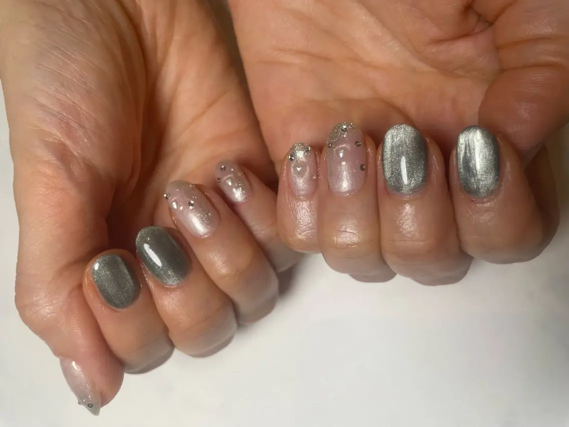 マグネット&パール💅パールハート&ラインストーンパーツ🤩の写真