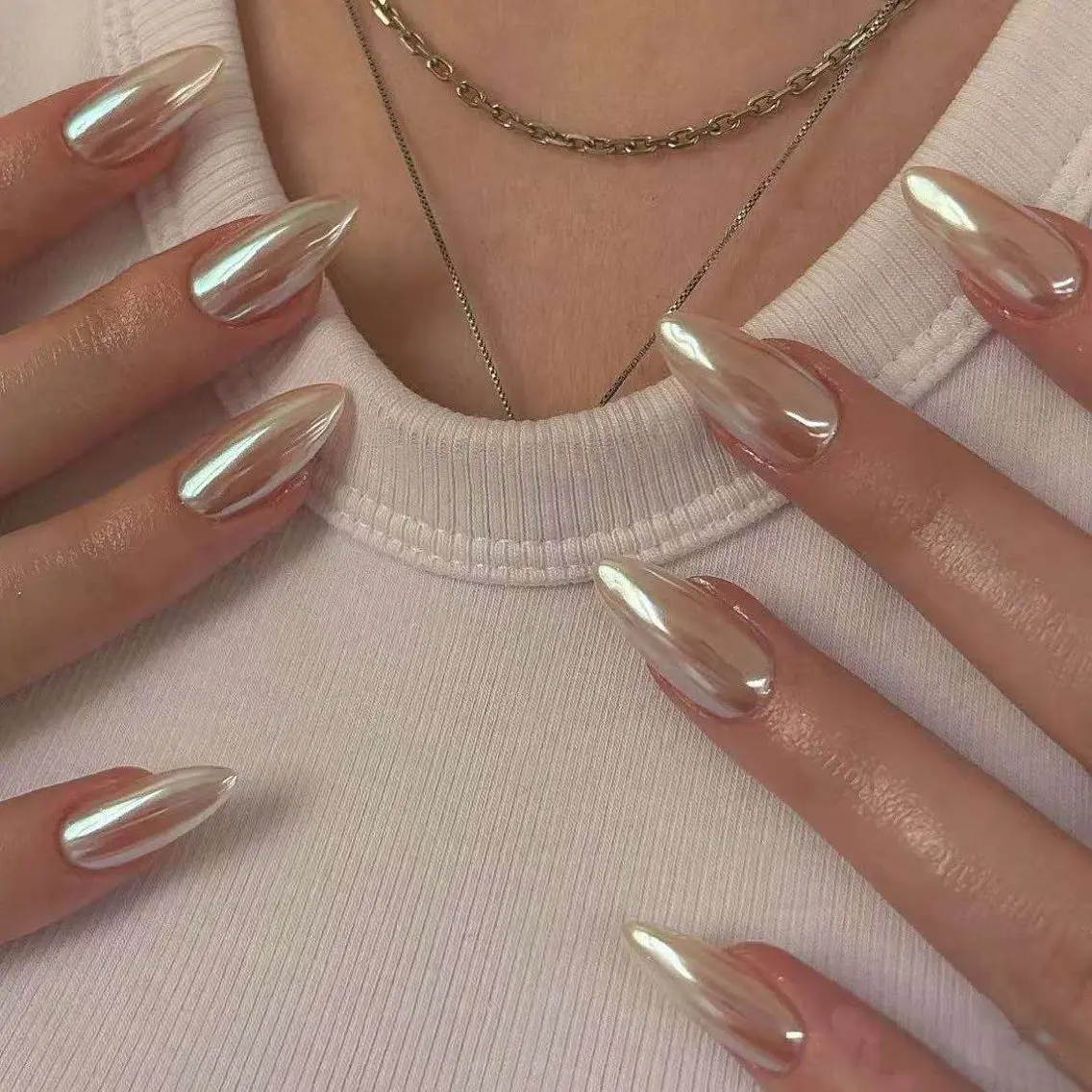 ネイル オーロラネイル フラワーネイル フットネイル フレンチネイル ジェルネイル ハンドネイル BabyYouMi nailのネイルデザイン