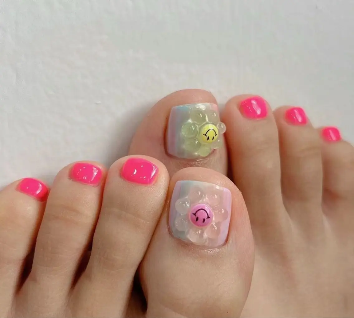 ネイル フットネイル 🎀M nails✨ ビューティーのネイルデザイン