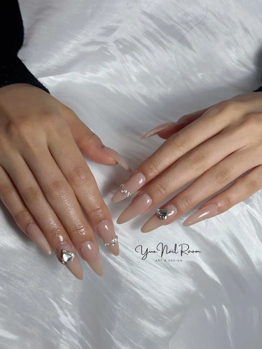 ネイル ハンドネイル YUE NAIL ROOMのネイルデザイン