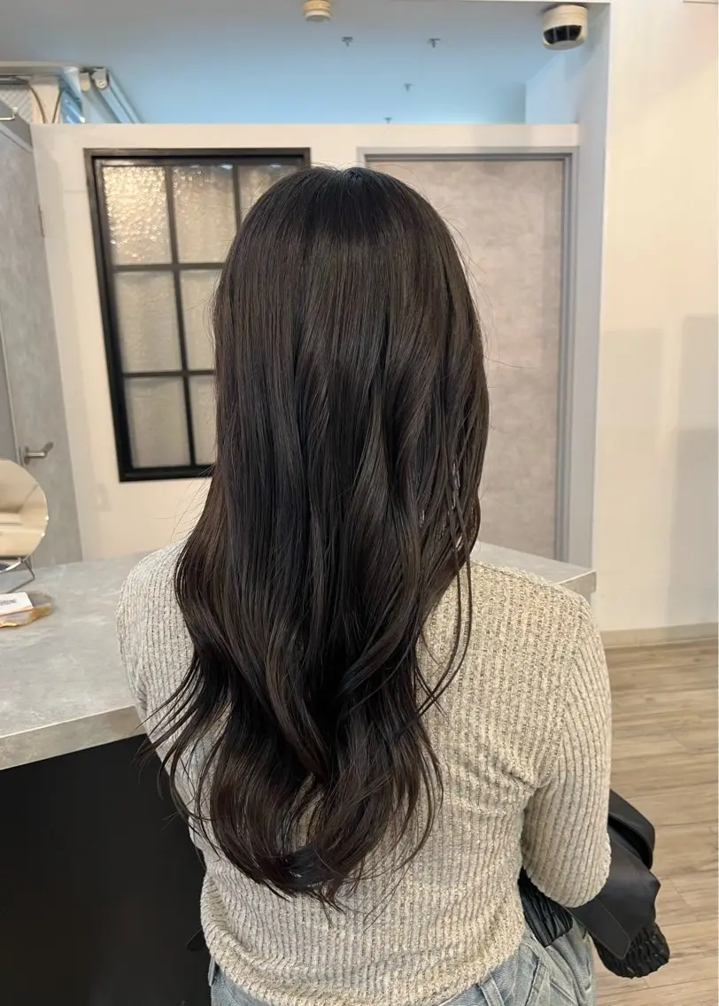 セミロング レイヤーカット いぐちしょうた🫧 VISAGEbaskのヘアスタイル
